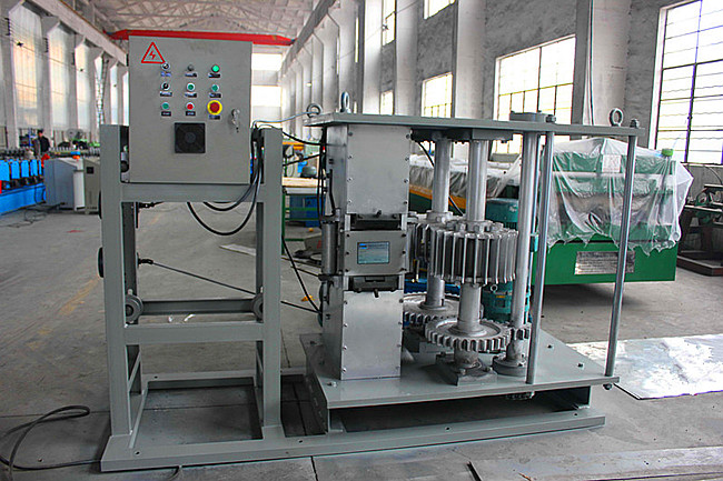 YX112-303 K Span Arch Roof Roll Forming Machine for 300mm Span Roof Panel　　　