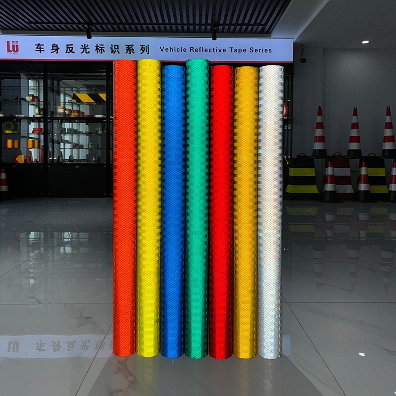 High Visibility Prismatic Reflective Sheeting Vinyl Roll for Road Signs