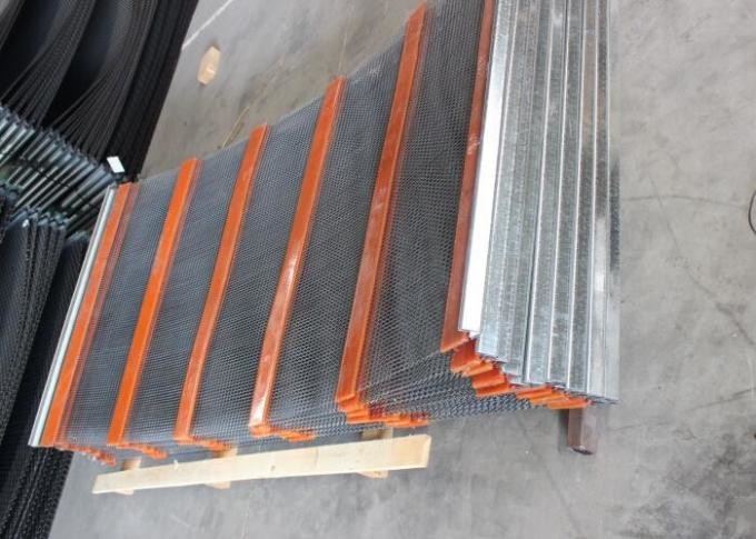 Carbon Steel 0.9mm Self Cleaning Screen Mesh Woven Wire Square Media With Polyurethane Bands
