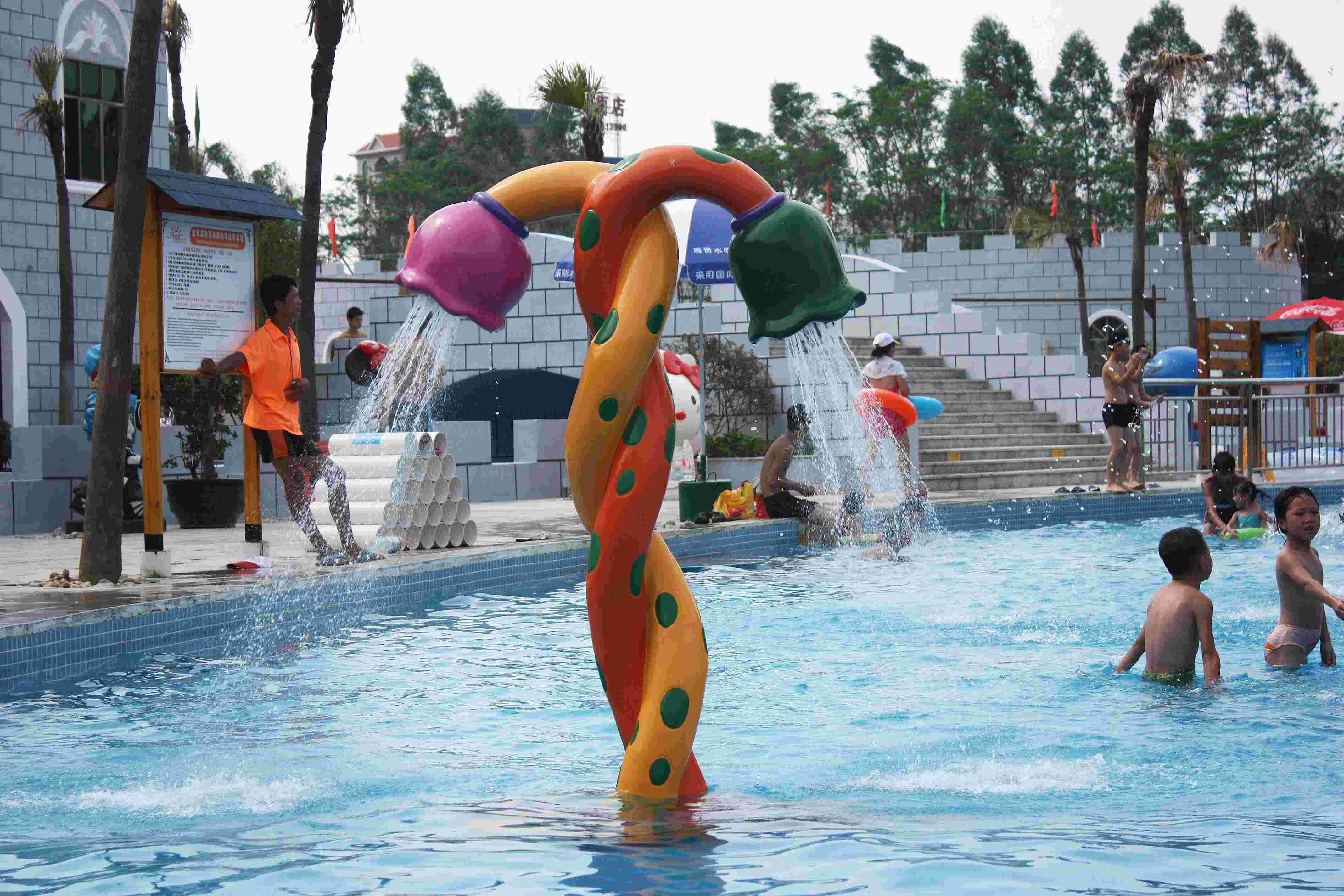 Colorful Fiberglass Spray Water Equipment For Children / Kids Customized Products