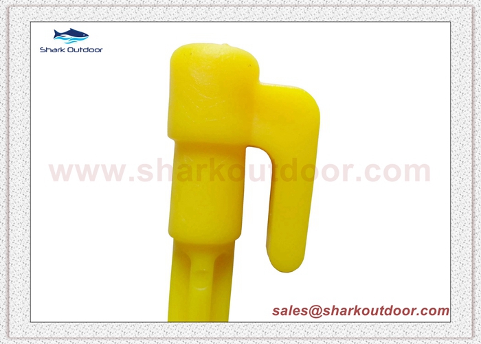 High quality PP or ABS plastic tent peg from professional factory  6 in.