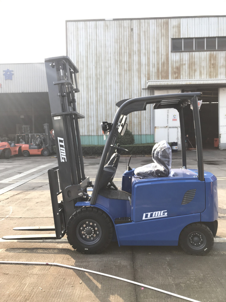 LTMG 2.5 Ton Electric Forklift Truck , Red Battery Operated Forklift Truck