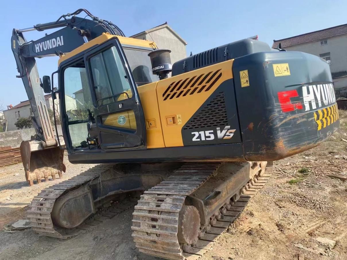 21ton Used Hyundai Excavators 215vs Machine Bucket Capacity 0.92 Cubic Meters