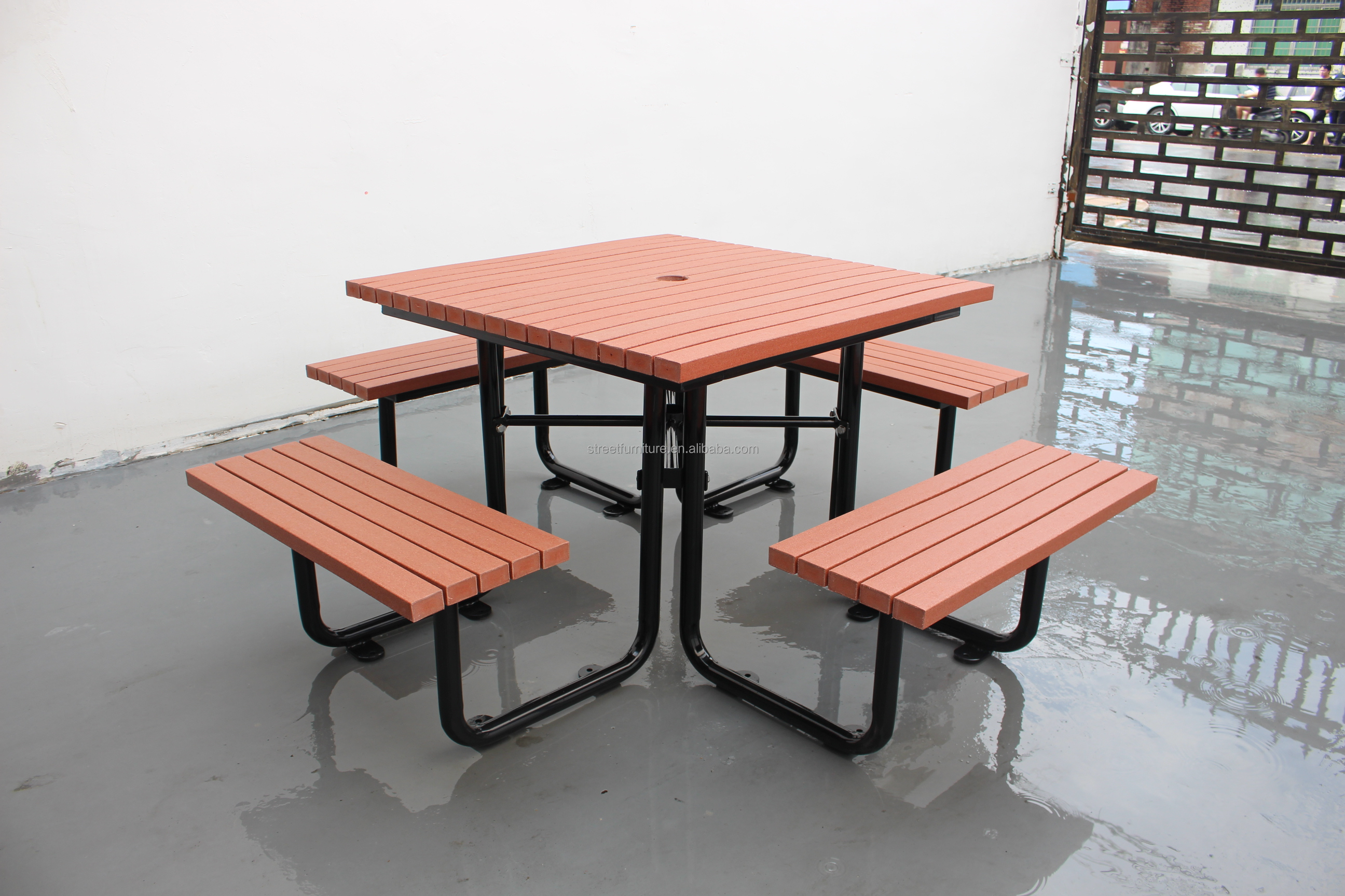 Modern Courtyard Outdoor Wooden Bench Furniture With Mild Steel Camphor Wood Material