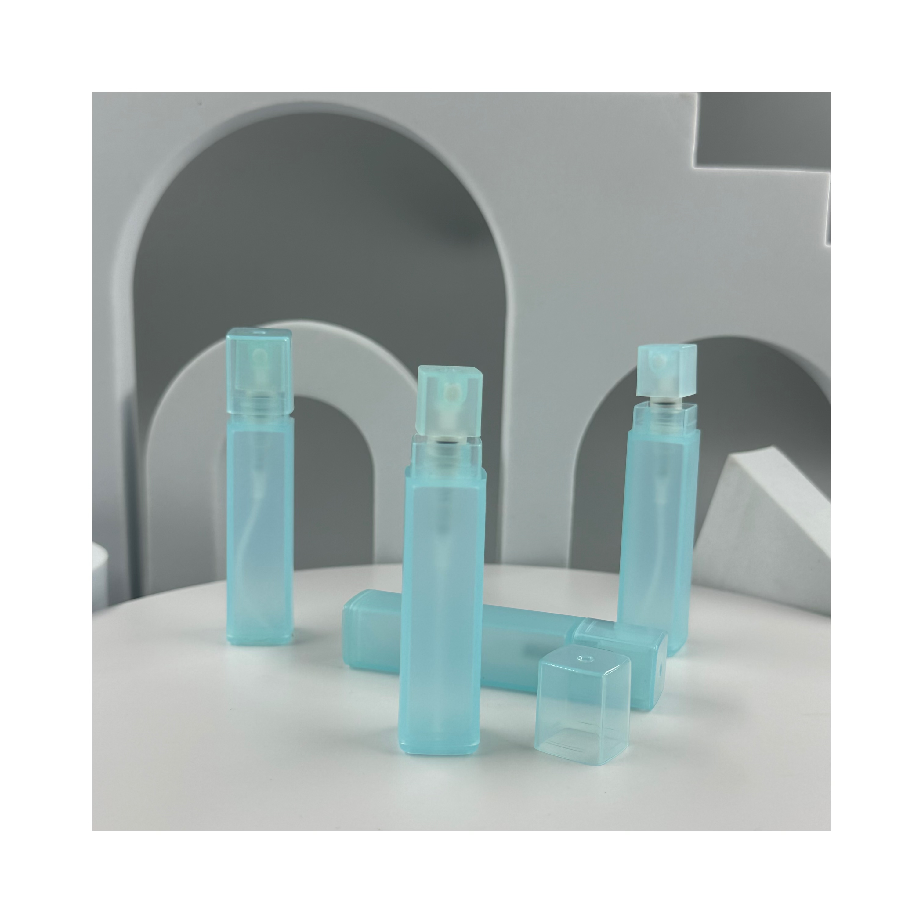 10ml 15ml Refillable Empty Portable Perfume Atomizer with Acceptable Customer's Logo