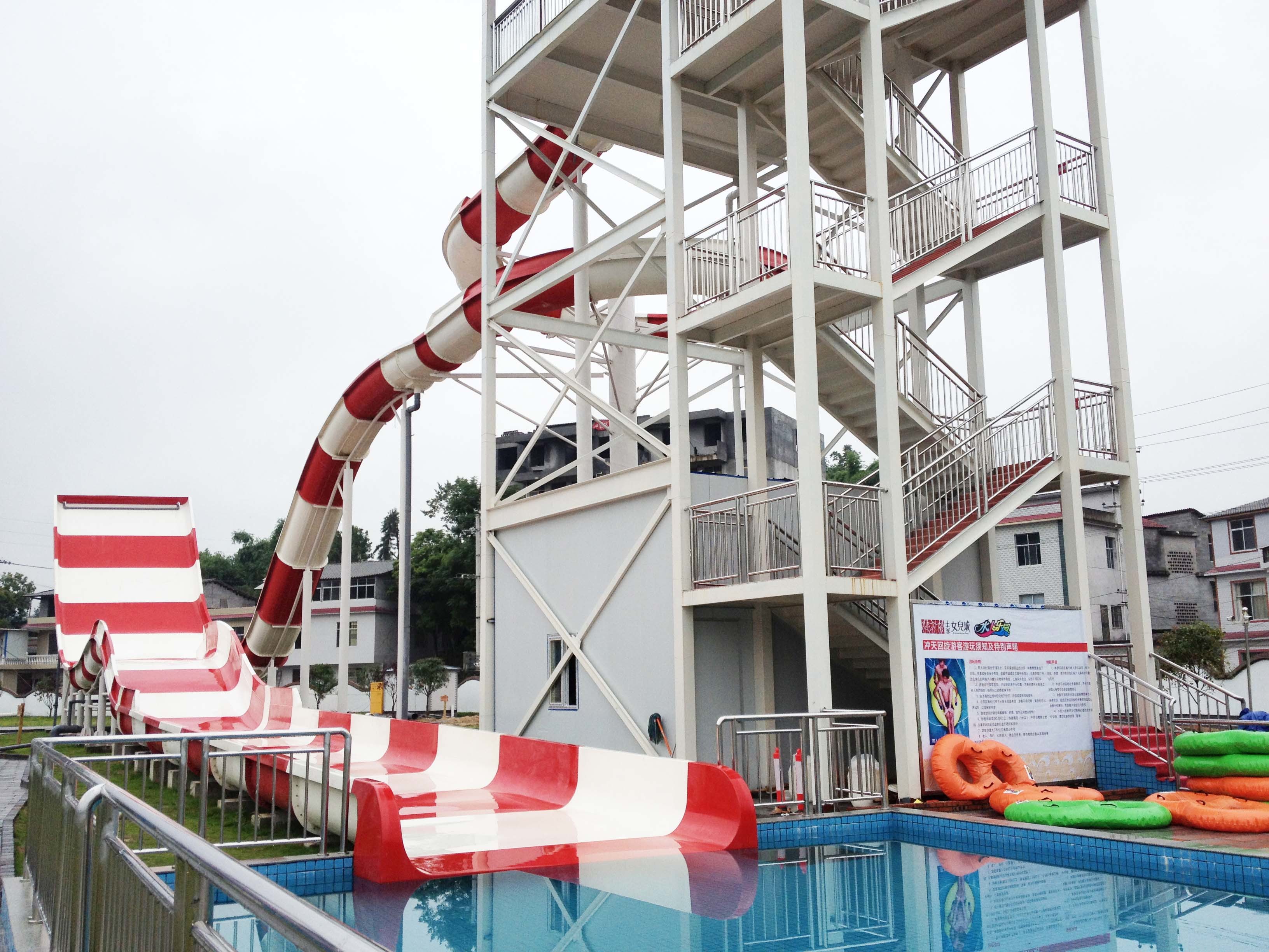 Giant Aqua Park Equipment Exciting Swwiming Pool Fiberglass Waterslides For Kids