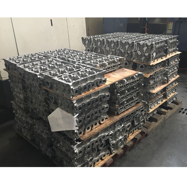 TS16949 IS09001 Certified DK15 Engine Code Cylinder Head for Glory 330 370 Chana V3