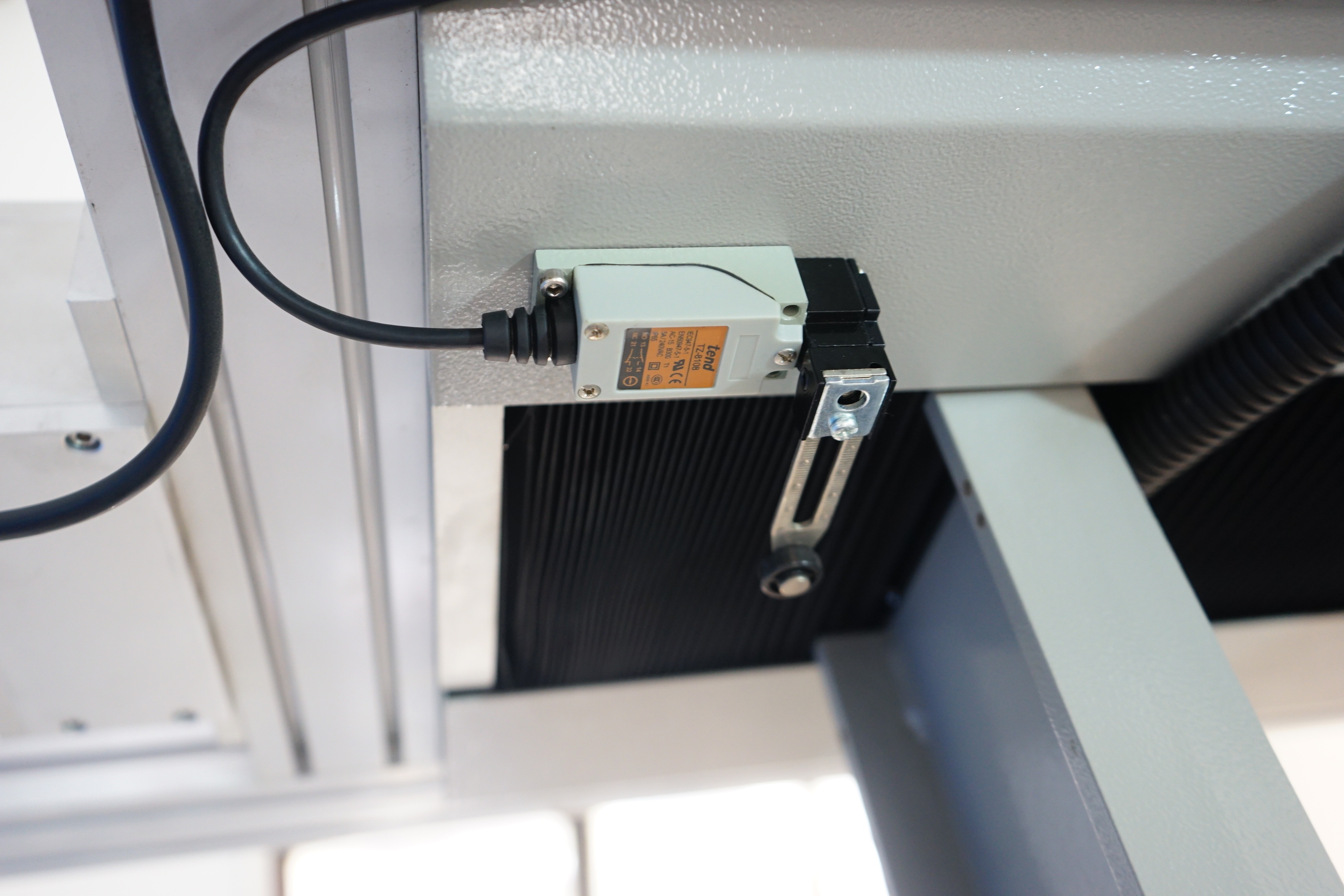 Chair Drop Impact Test Machine High Strength Cycle Drop Weight Test , Furniture Testing Equipment