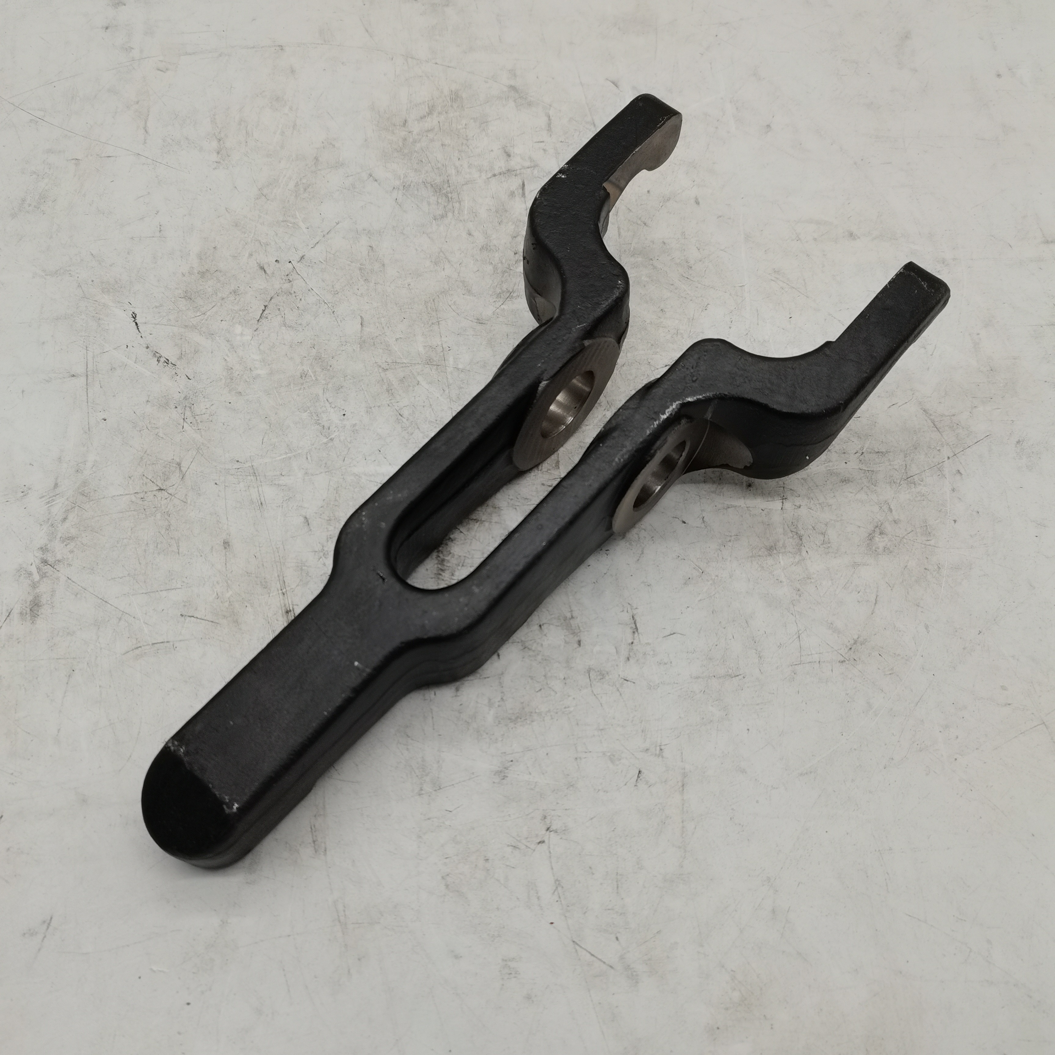 FAW Tian V Jiefang JH6 Fast Super C12 helical gear transmission clutch release fork 10646021-3