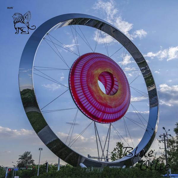Giant Circular Mirror Stainless Steel Sculpture Large Landmarks LED Colorful