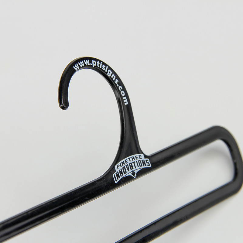85x180mm Black Plastic Scarf Hangers Custom Logo PP Material