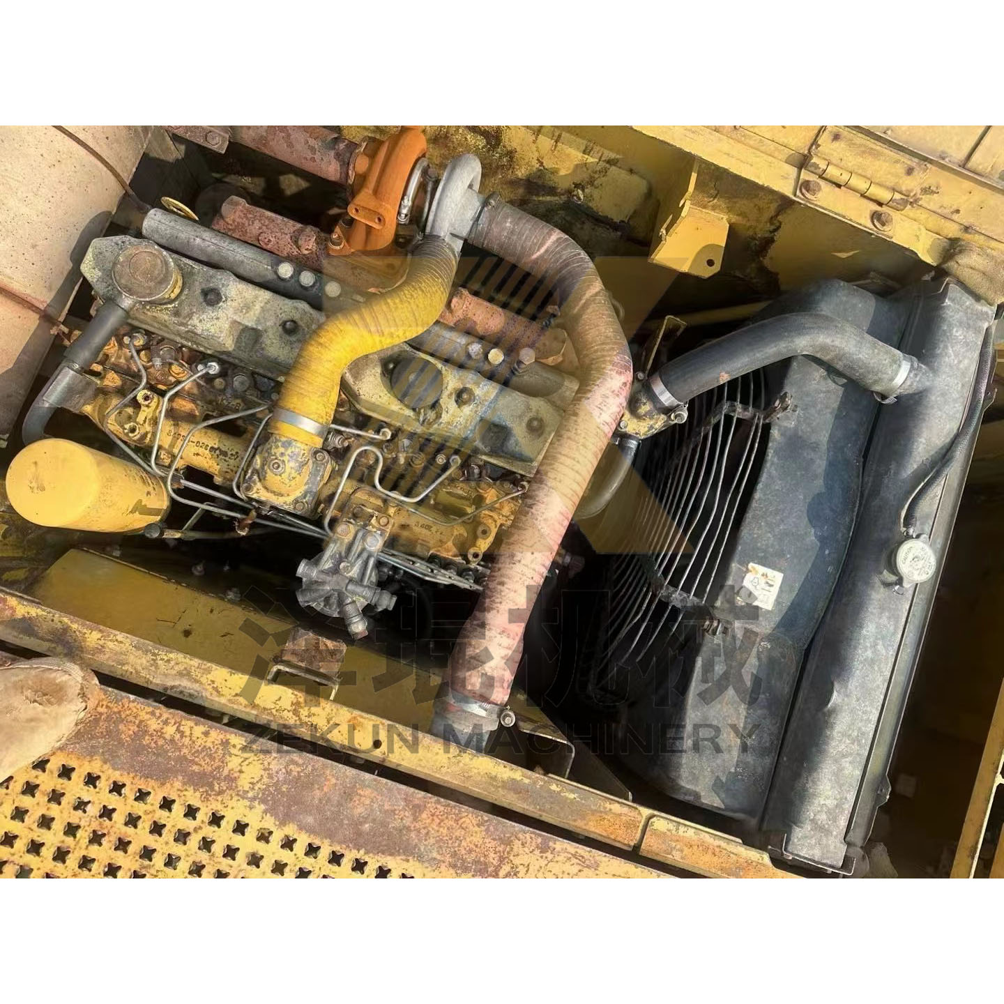 Secondhand Japan Used Caterpillar CAT 320C 320CL Ship Excavator in with Competitive