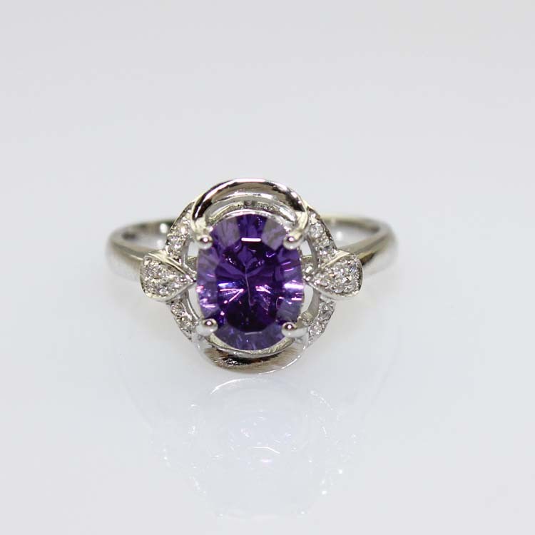 Fashion Jewelry 925 Silver 7x9mm Oval Blue Topaz Ring with Cubic Zircon(R106)