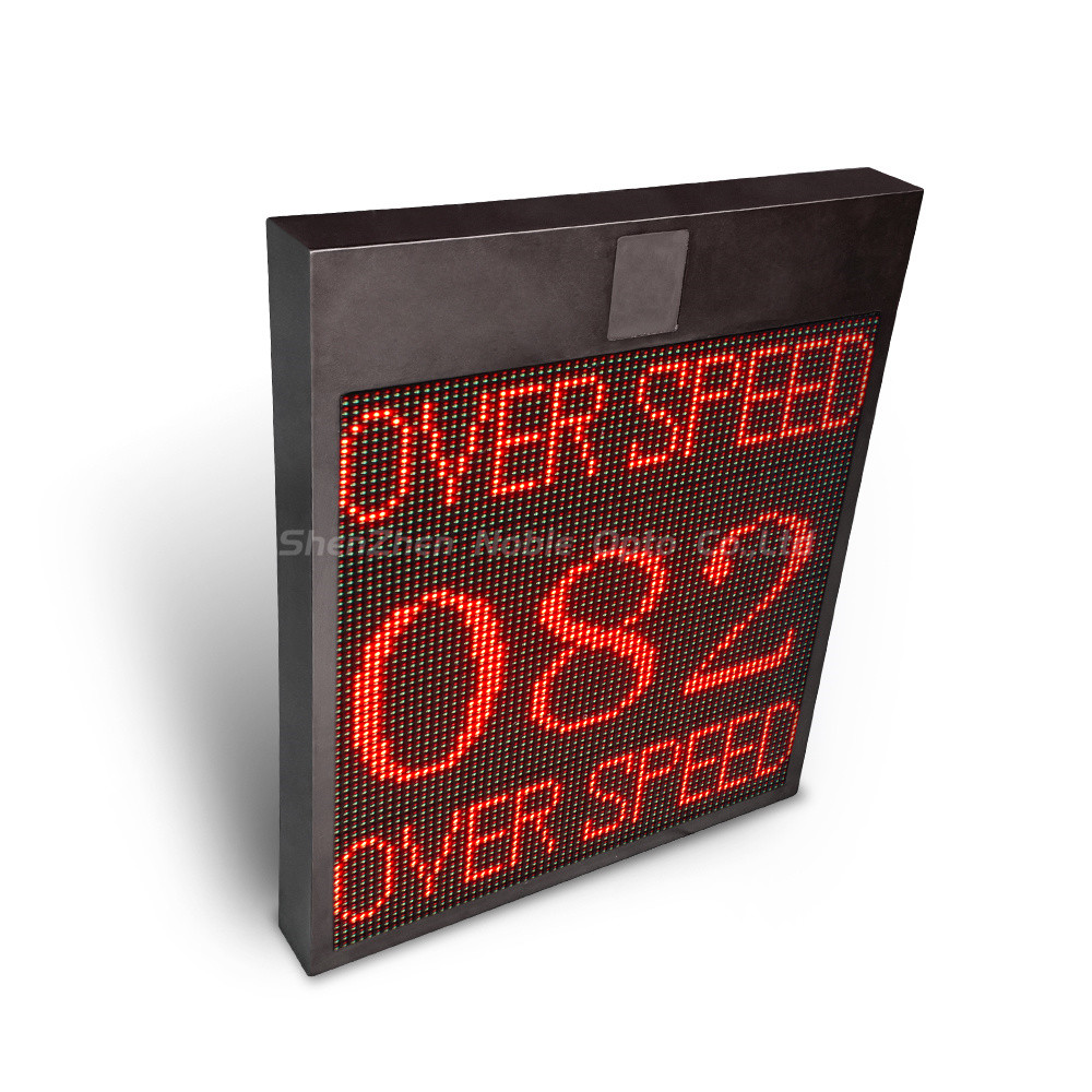 Phone APP Control VMS Display Solar Powered Radar Speed Signs With /- 2 Km/h Accuracy