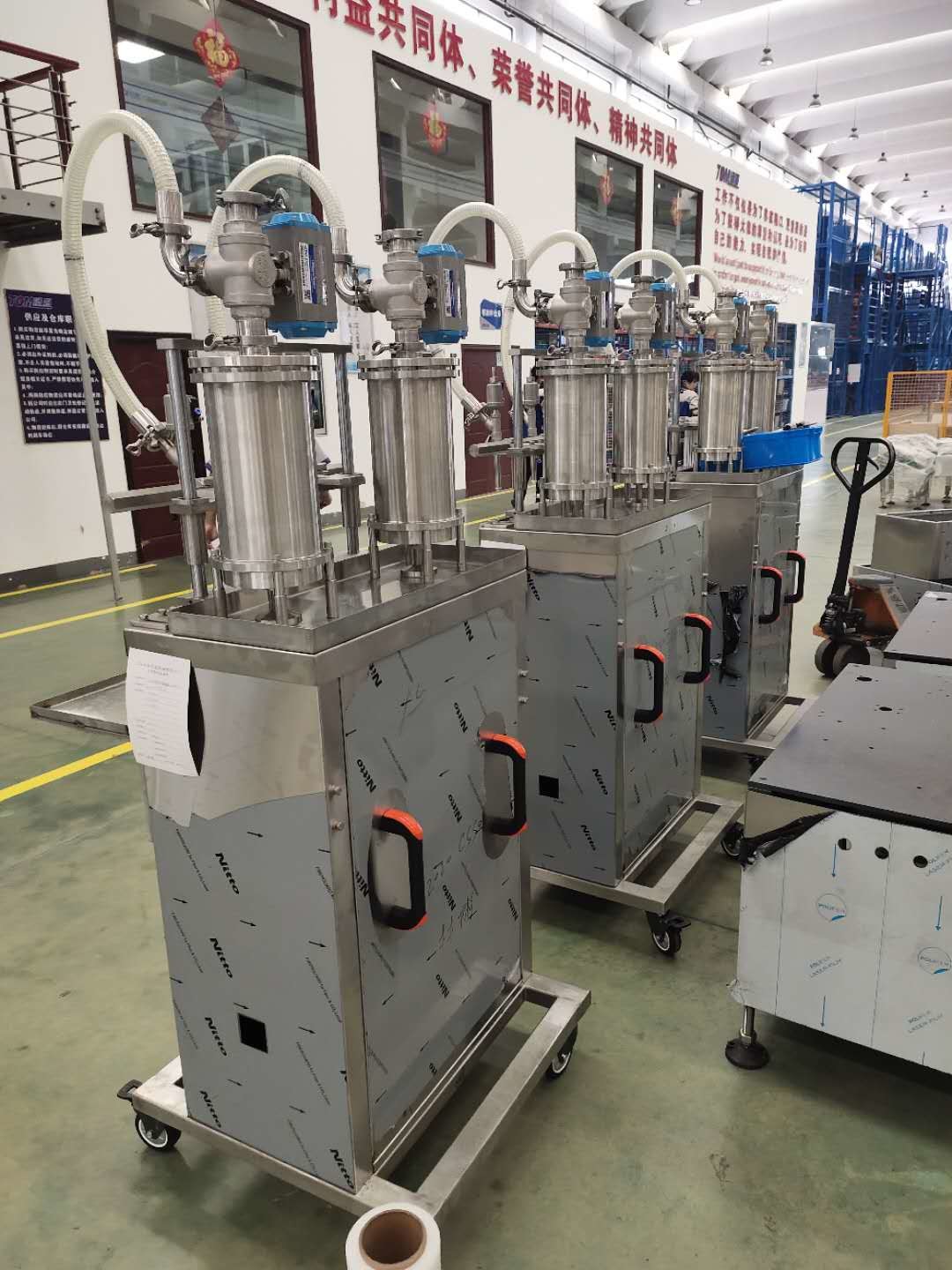 1L-5L Piston Shampoo Filling Machine Semi Automatic 2 Nozzle