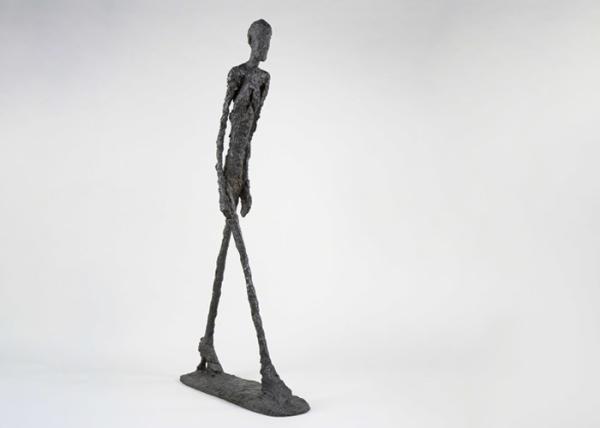 Life Size Yard Art Sculptures Modern Work Bronze Walking Man Sculpture By