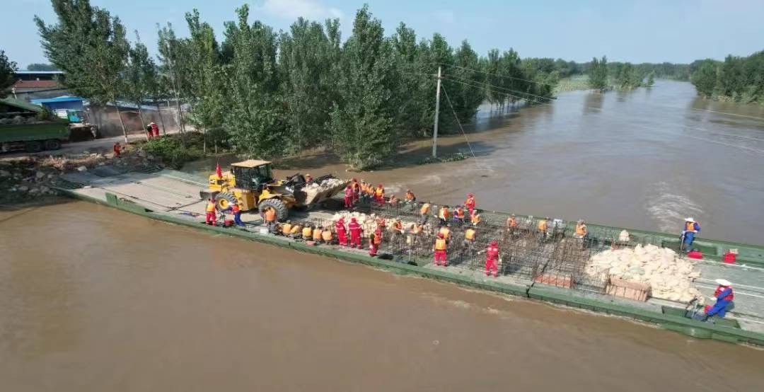 Length Of A Single Pontoon Unit 10m Military Pontoon Bridge Emergency Equipment