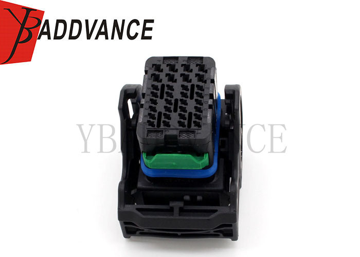 64319-1211 32 Pin Molex Automotive ECU Connectors Female CMC Receptacle