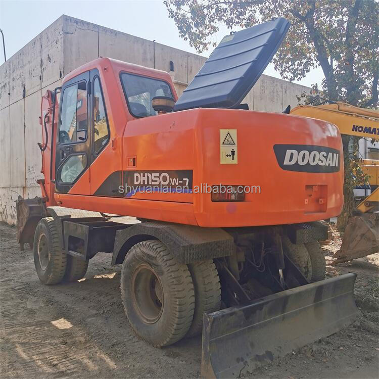 Used Doosan Excavator DH150 Super with High Slope Efficiency and Good Cab Sealing