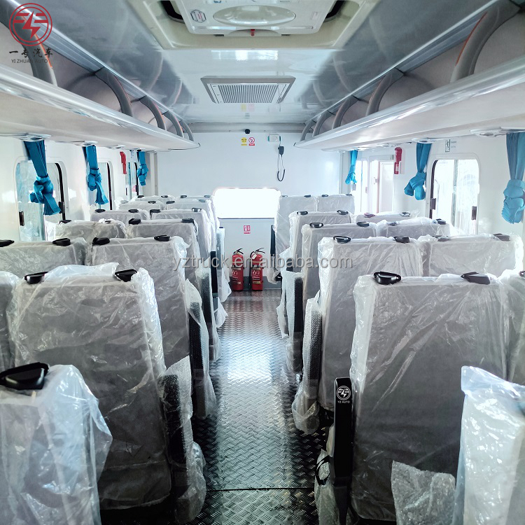20 Seats 4x4 Off Road AWD SUV VAN Mini BUS with 4200 mm Wheelbase and All Wheel Drive