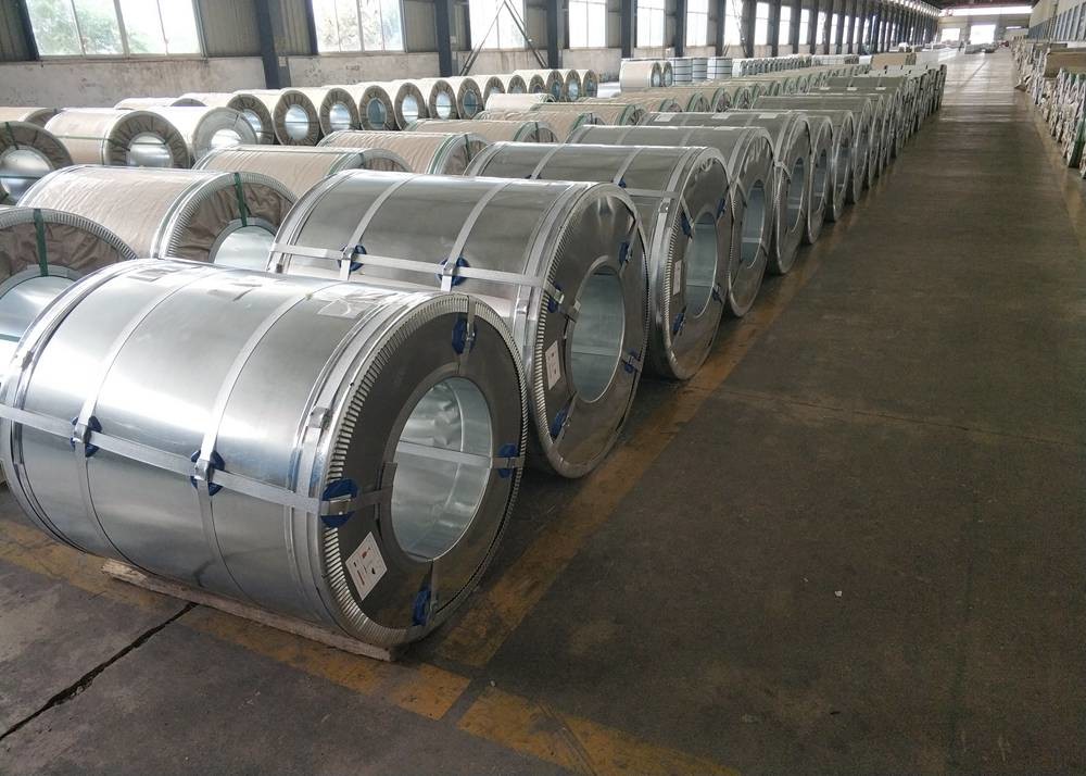 Galvanized Prepainted Steel Coil Ppgi Ppgl Color Coated For Roofing Sheet 0.2mm