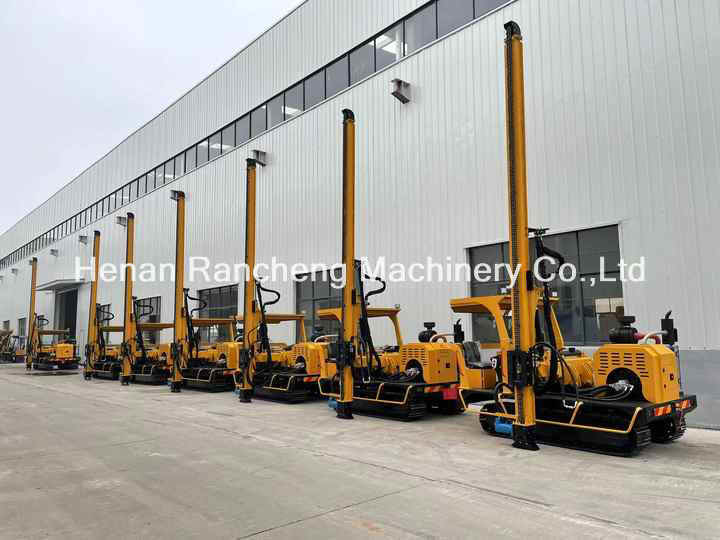 Solar Pile Driver RCH530D For 70KW Diesel Engine /Min Flow Rate Of Hydraulic System