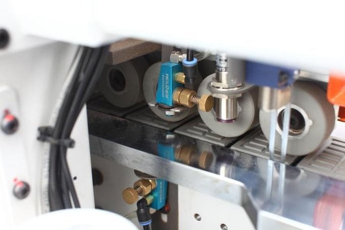 Edge Bander For Unequal Double Door: HD315