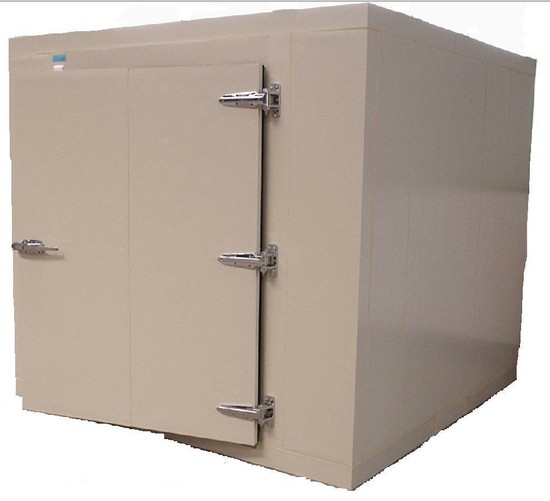 Deep frozen cold room for meat