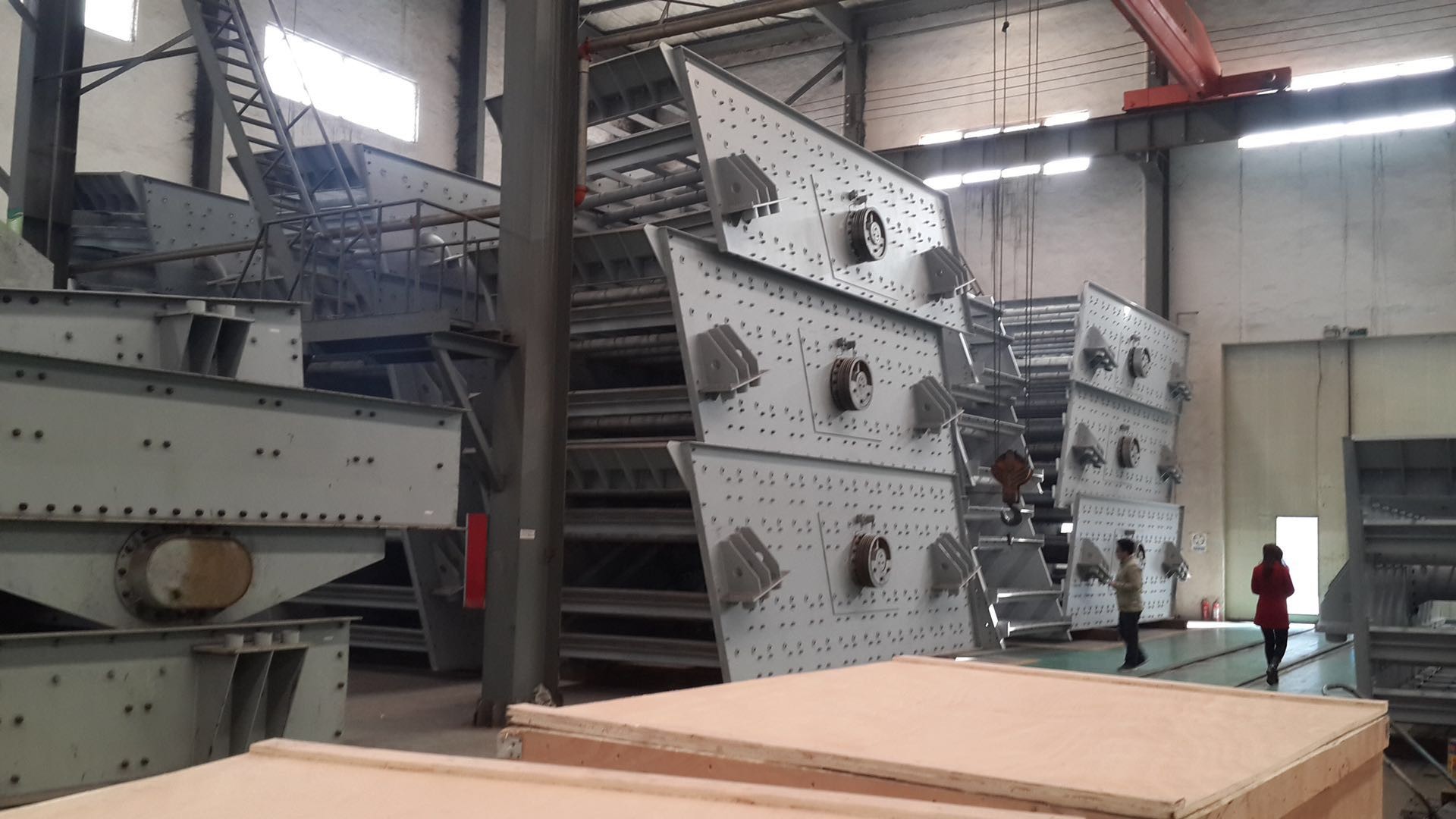 Aggregate Vibrating Screen Machine 720 TPH 2YK1237 Stones Separator