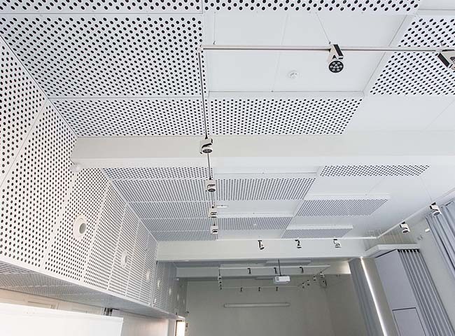 1.5mm Thickness Aluminum Perforated Metal Ceiling Monolithic Appearance For Retrofits