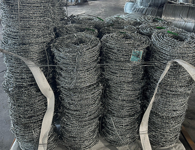 Rust Resistance 14gauge Double Twisted Galvanized Barbed Wire