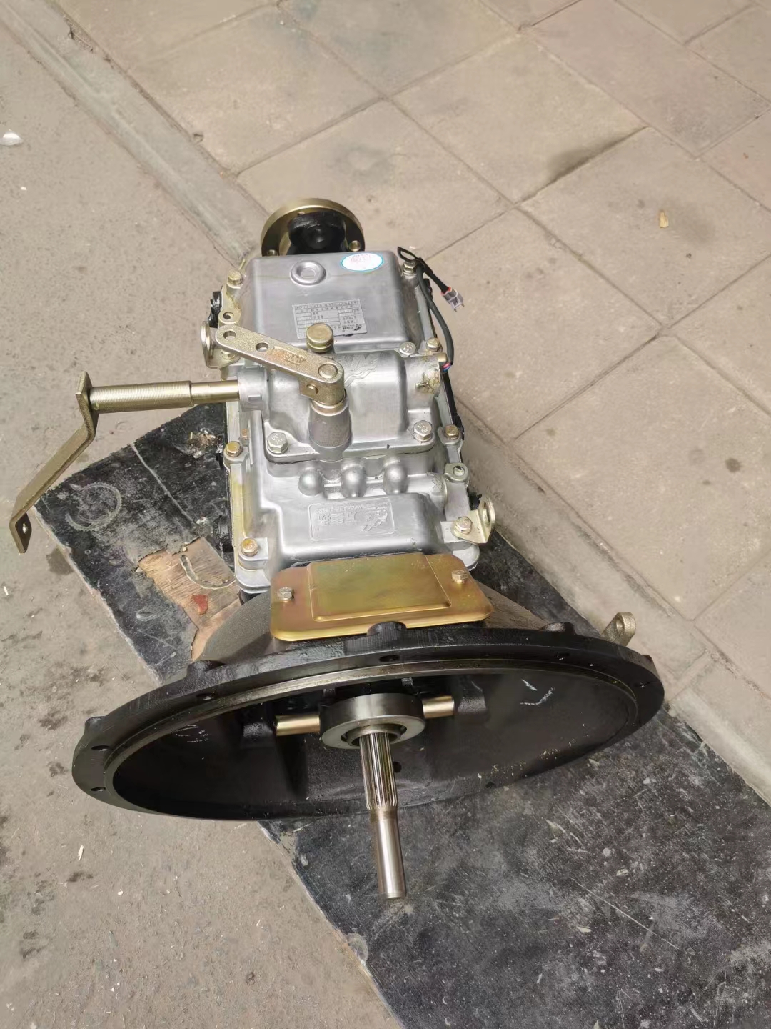 Universal Heavy Duty Truck Gearbox WLY6G40 6G55 6TS40 6G45 with Fast Performance