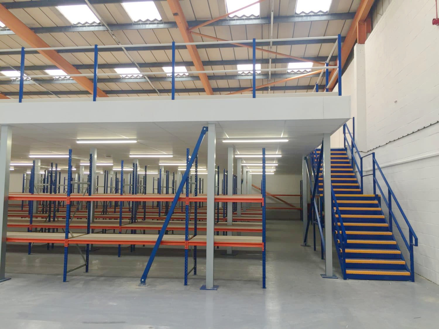 High Quality Heavy Duty Multi-tier Mezzanine Floor Racking and Shelving System