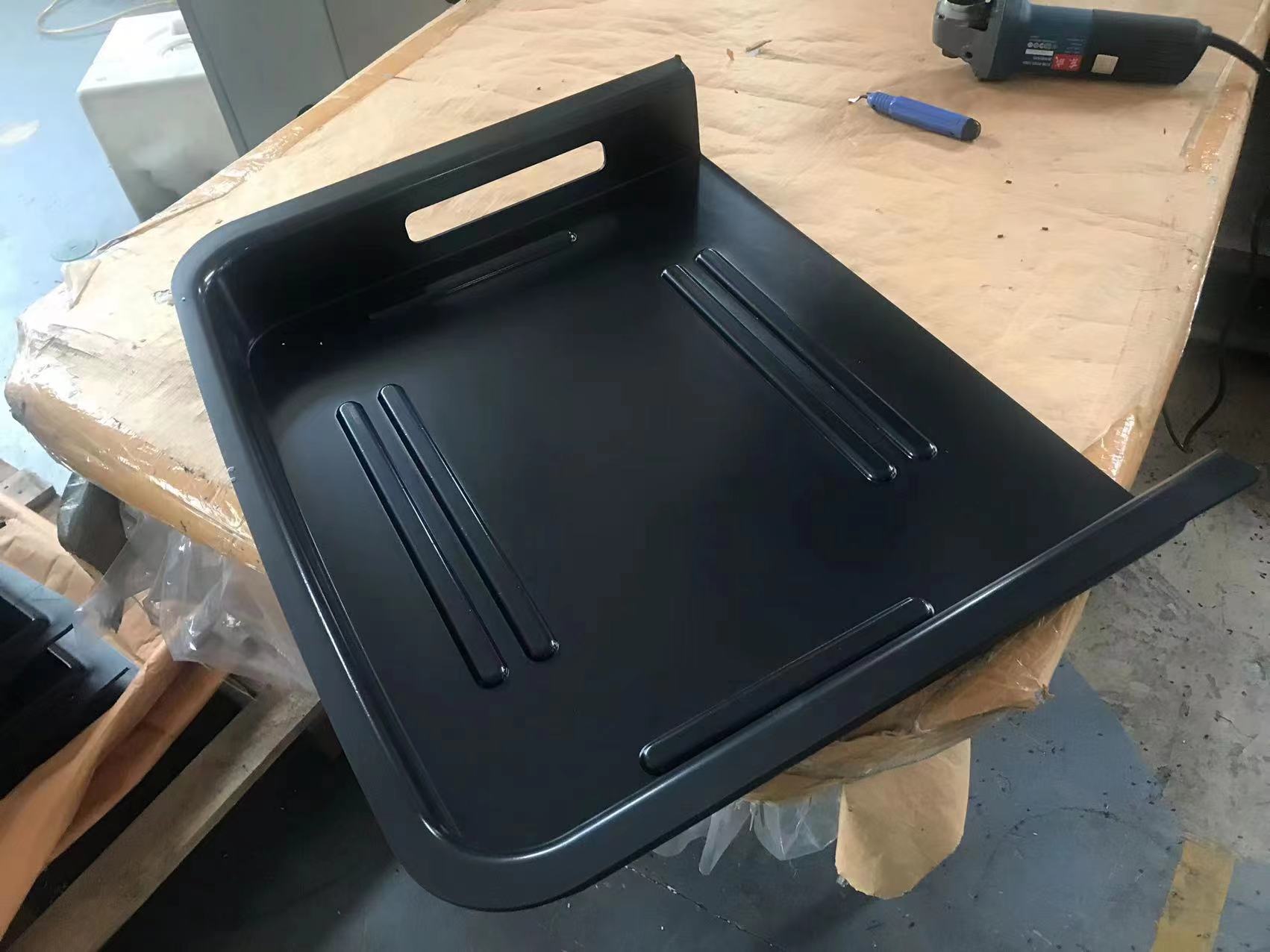 Custom Vacuum Forming Plastic Parts for Vehicle Roof Cover and Car Inner/Outer Accessories/Components by Moulding Service