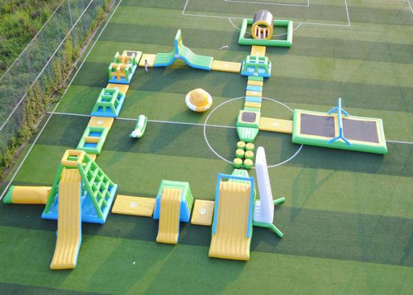 Attractive Inflatable Water Play Obstacle Course , Giant Inflatable Floating