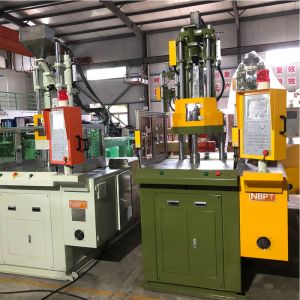 VERTICAL Single Slide Plate Injection Molding Machine 85T