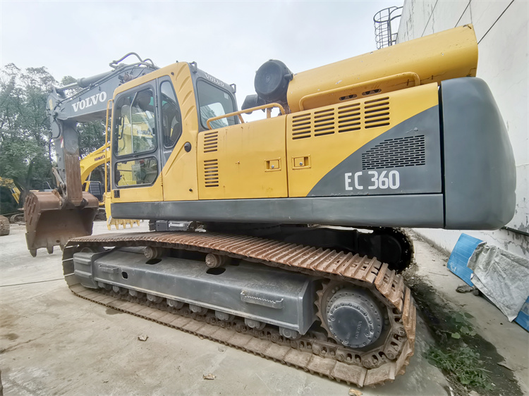 Good Condition Volvo EC360 36 Ton Crawler Excavator in Korea with 1.6m3 Bucket Capacity