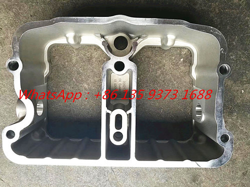 Cummins NT855 diesel engine part Rocker Lever Housing 3052170