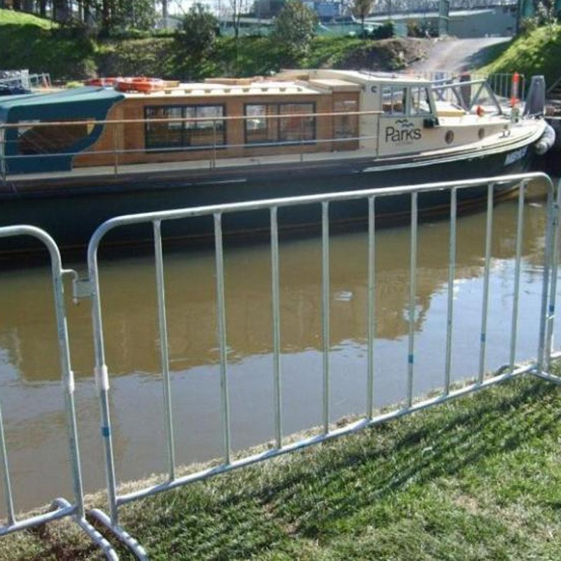 35mm tubing crowd control barriers