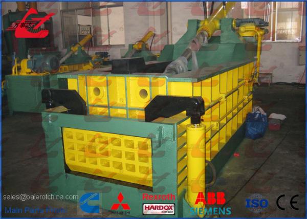 Forwarder Out Scrap Metal Baler Y83Q-135 Hydraulic Metal Baler Customize