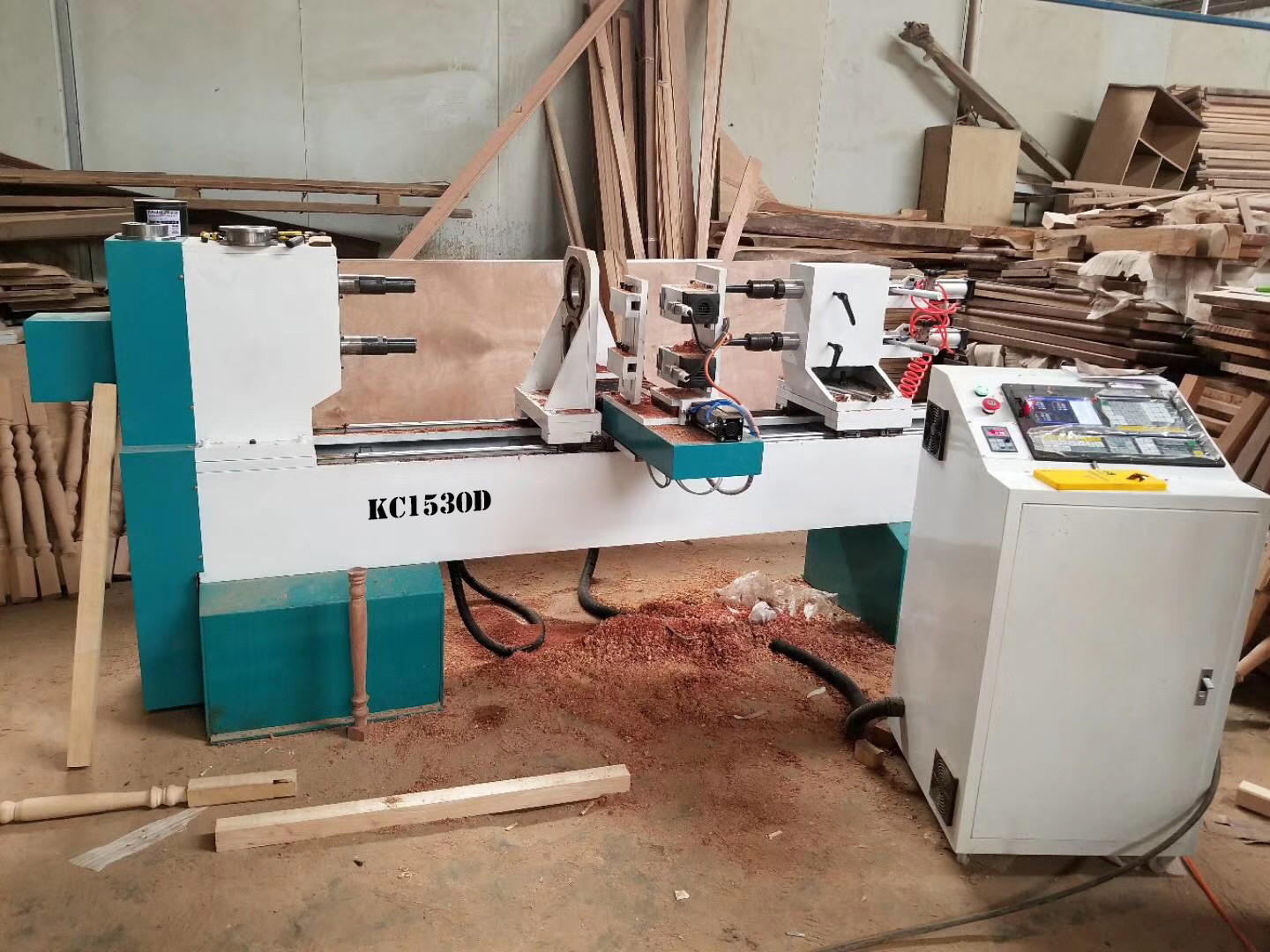 China cnc lathe wood lathe machine KC1530-D
