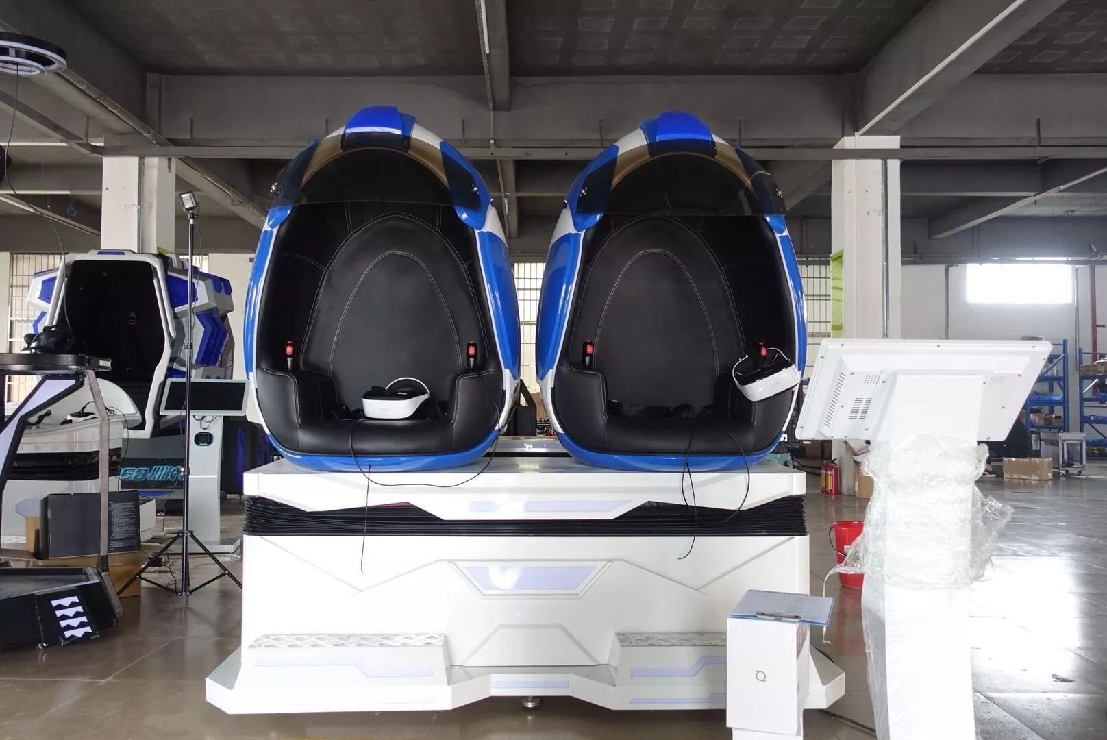 2 Seats Simulator Roller Coaster Sparta 9D VR Egg Cinema