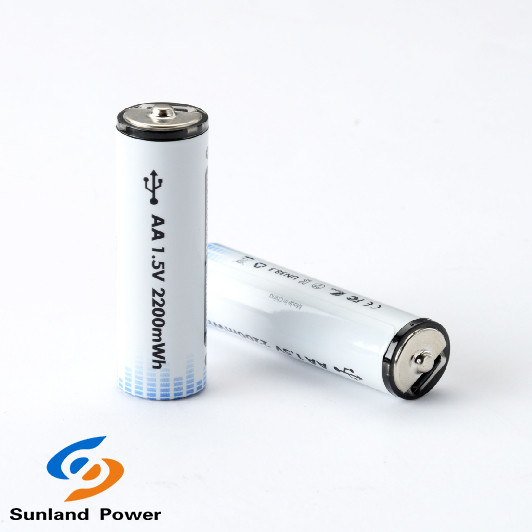 Rechargeable 1.5V AA Lithium Ion Battery With USB Type C Connector