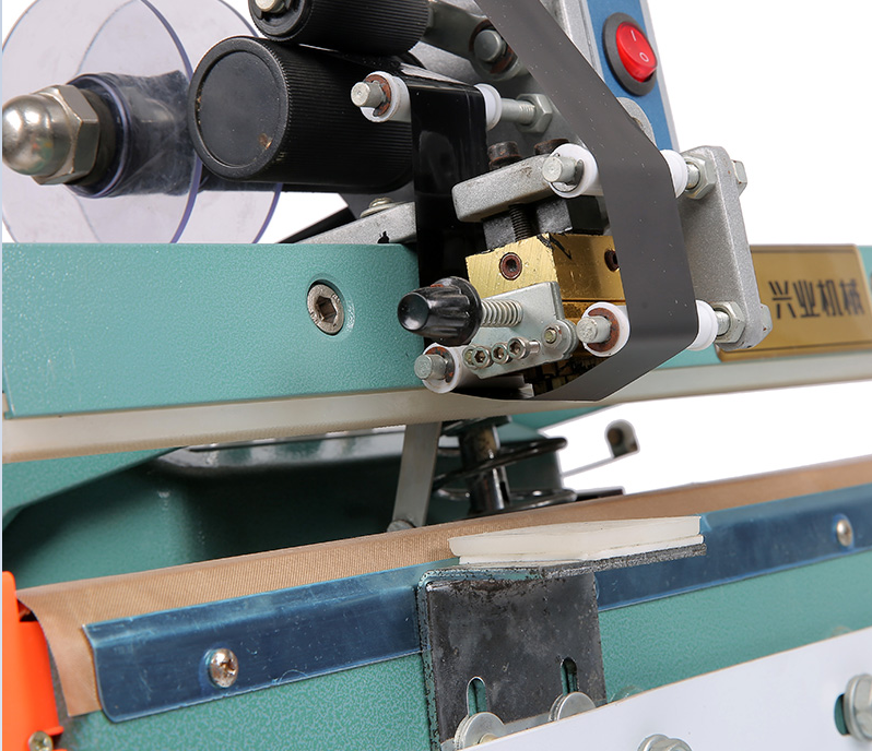 Packaging Material Plastic PFS-450*1 Foot Pedal Sealing Machine for Medical Gowns