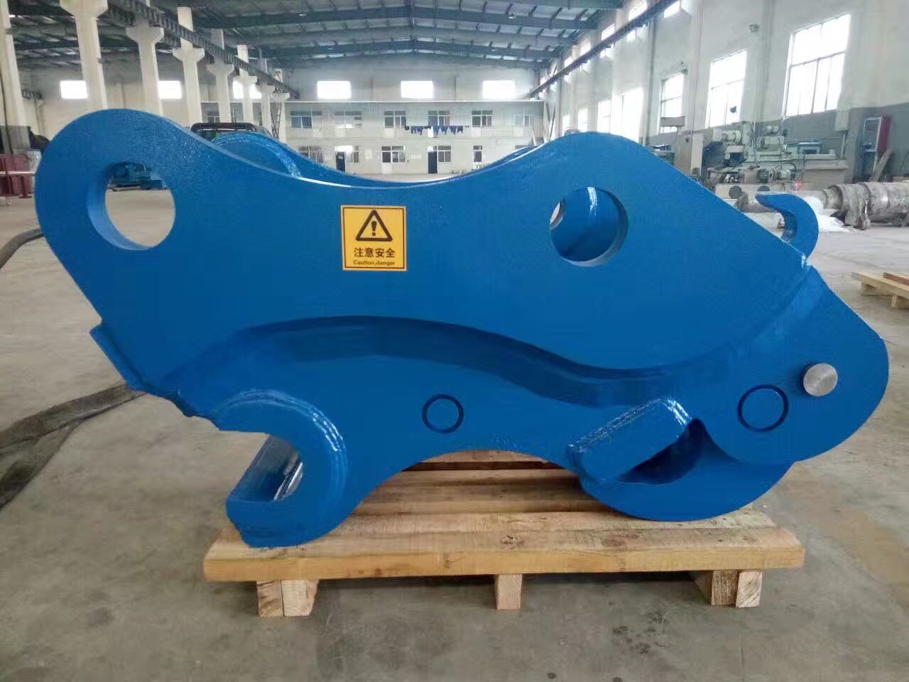 Doosan Hyundai Volvo Excavator Quick Coupler Less Wear Rate Easier Excavation