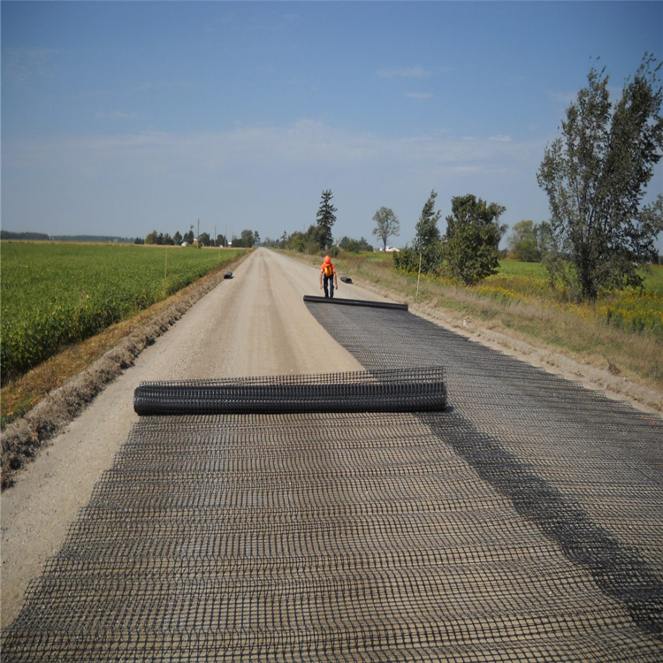 Civil Engineering Basalt Reinforcing Fiberglass Geogrid Mesh 12.7*12.7mm Length 50-200m