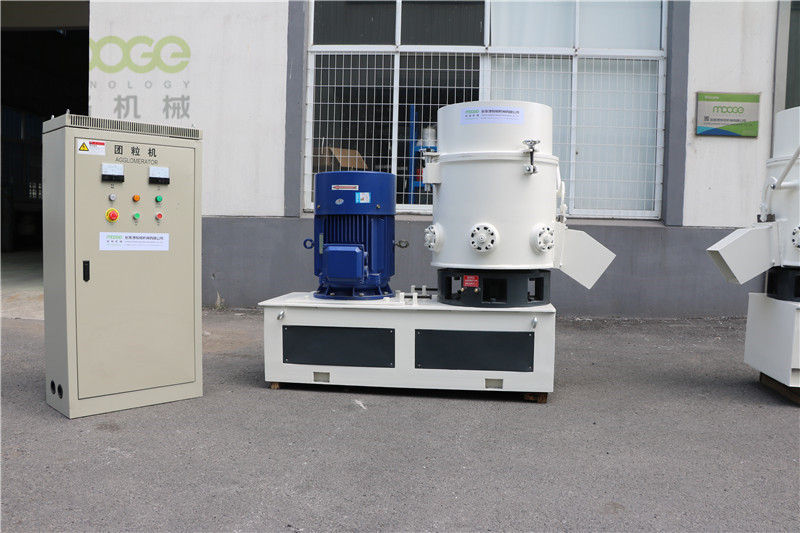 PVC PS Plastic Film Agglomerator PP PE HDPE Plastic Granulator For Home Use