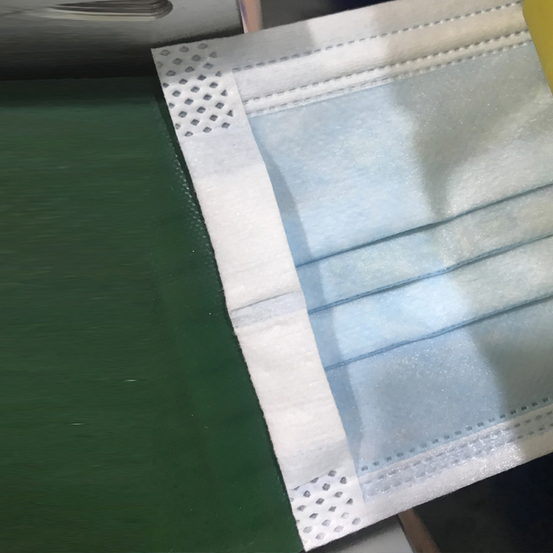 Wide Elastic Ear Loop Material , Diamond Point Non Woven Fabrics Roll