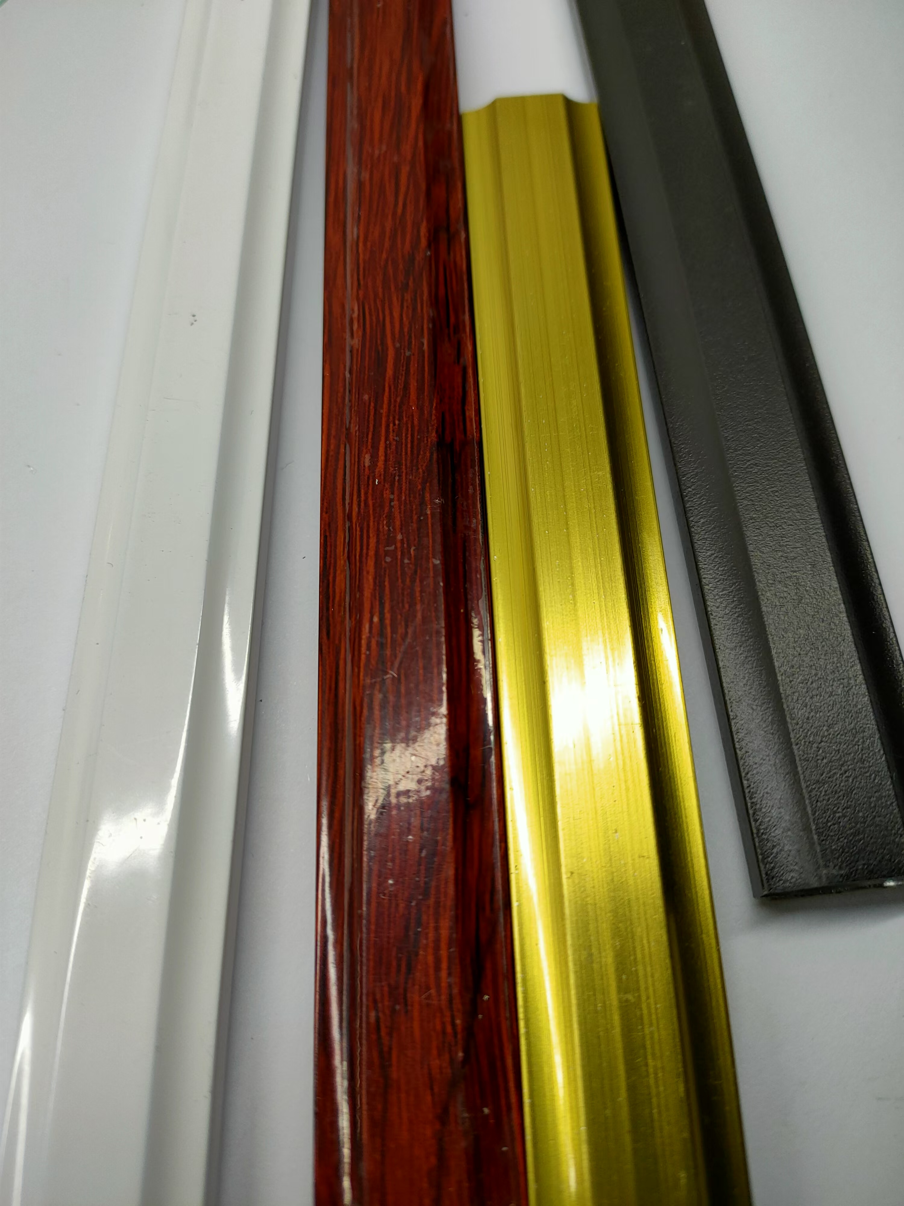 Multiple Color 818 Georgian Bar Aluminium Windows China Manufacturer Double Glazing Units Decoration Georgian Bar For Insulating Glass Window And Door