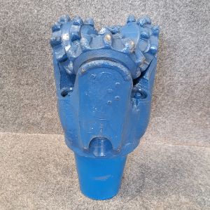 Three-Cone Milled Tooth Drill Bit with 1 Year Warranty and Customizable Size for